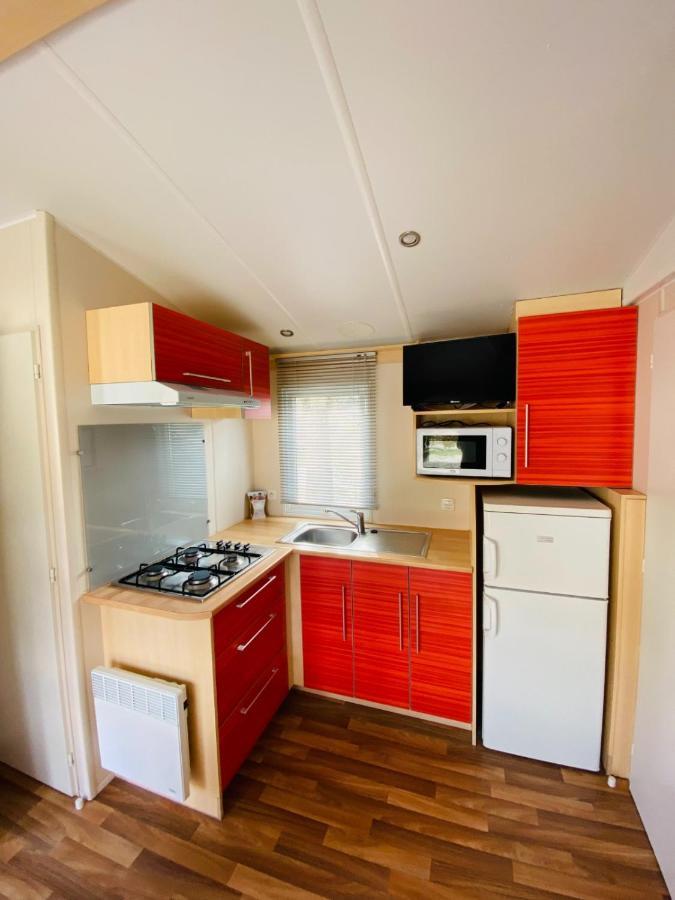 Camping Oliana Екстер'єр фото